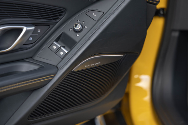 Audi R8 5.2 Performance 620pk Quattro Carbon Quiksilver Vossen