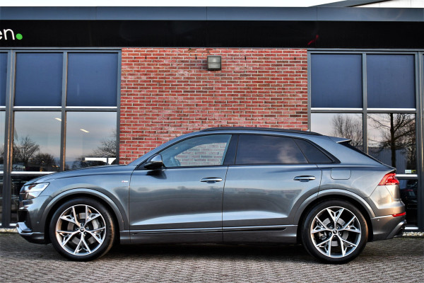 Audi Q8 55 TFSI e quattro S-Line Pano ACC B&O 22inch Black-optic
