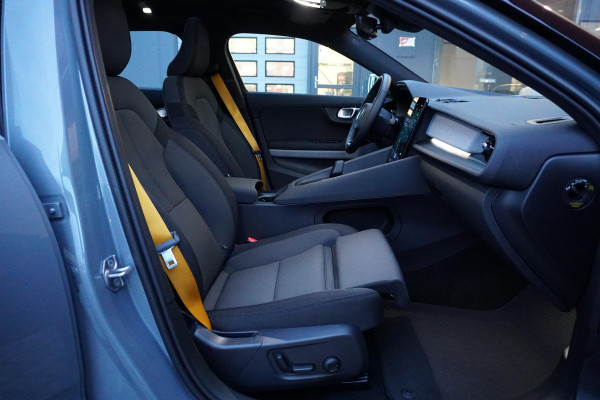 Polestar 2 Long Range Dual Motor Launch Edition 78kWh 408pk Performance + BREMBO BIG BRAKES / 360 CAMERA / PANODAK