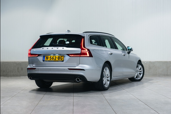 Volvo V60 B3 Aut. Momentum Business ACC Stoelverwarming 163pk
