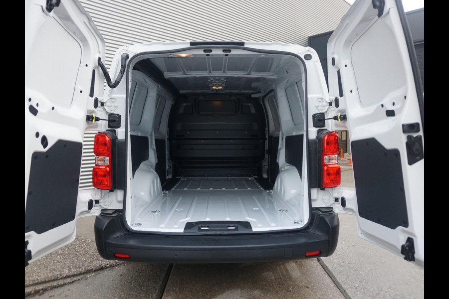 Peugeot e-Expert L3 50 kWh | camera | navi incl. Apple Carplay | verwarmde stoelen | airco | cruise control | parkeersensoren | rijklaarprijs