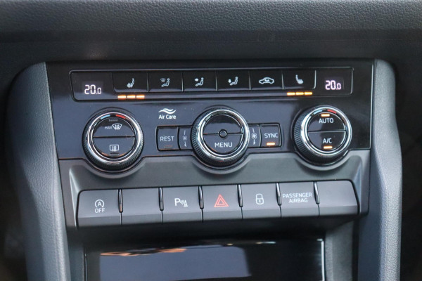 Škoda Kodiaq 1.5 TSI Limited Business Edition org.NL leer+vw pano-dak el.klep camera canton