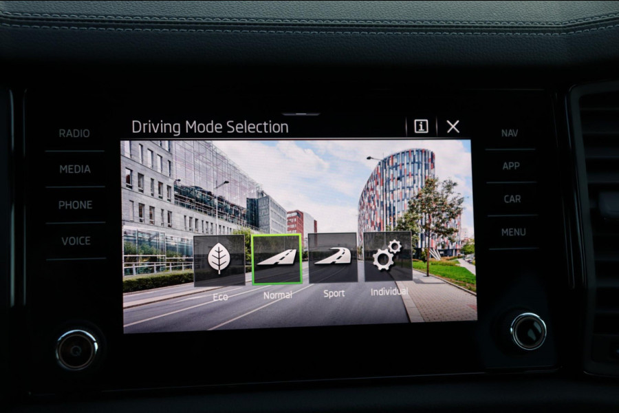 Škoda Kodiaq 1.5 TSI Sportline Business org.NL