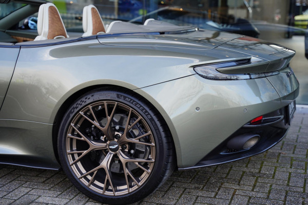 Aston Martin DB12 Volante 4.0 V8 NL-Auto