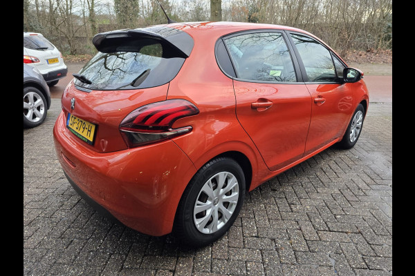Peugeot 208 1.2 82PK Active | 1E EIGENAAR | AUTOMAAT | 12MND GARANTIE | NAVI | CRUISE | AIRCO |