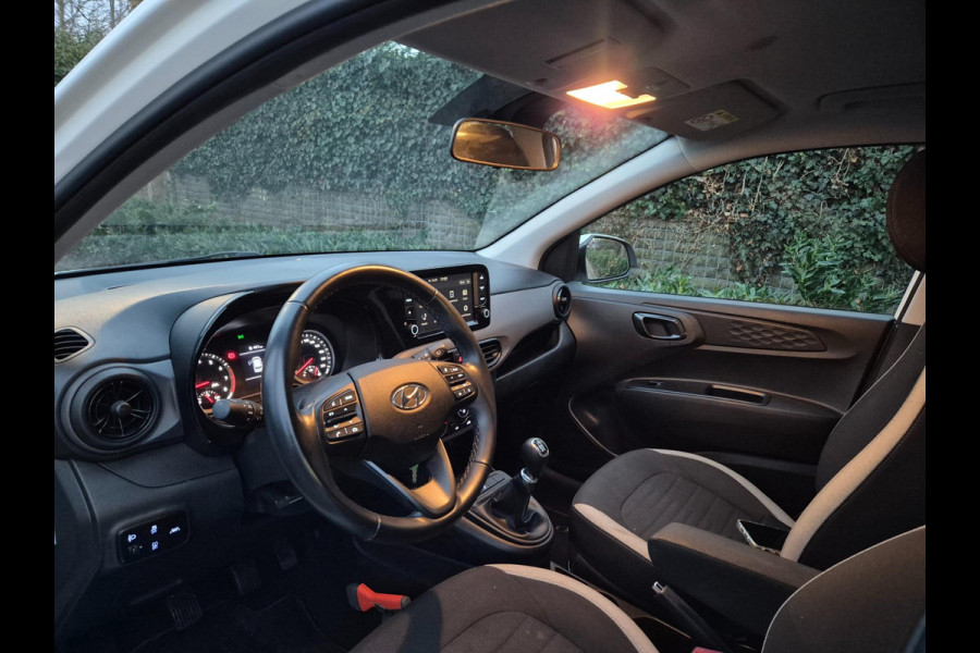 Hyundai i10 Android Apple CarPlay NAP NL Dealer onderhouden Fabrieksgarantie 1.0 Comfort 5-zits