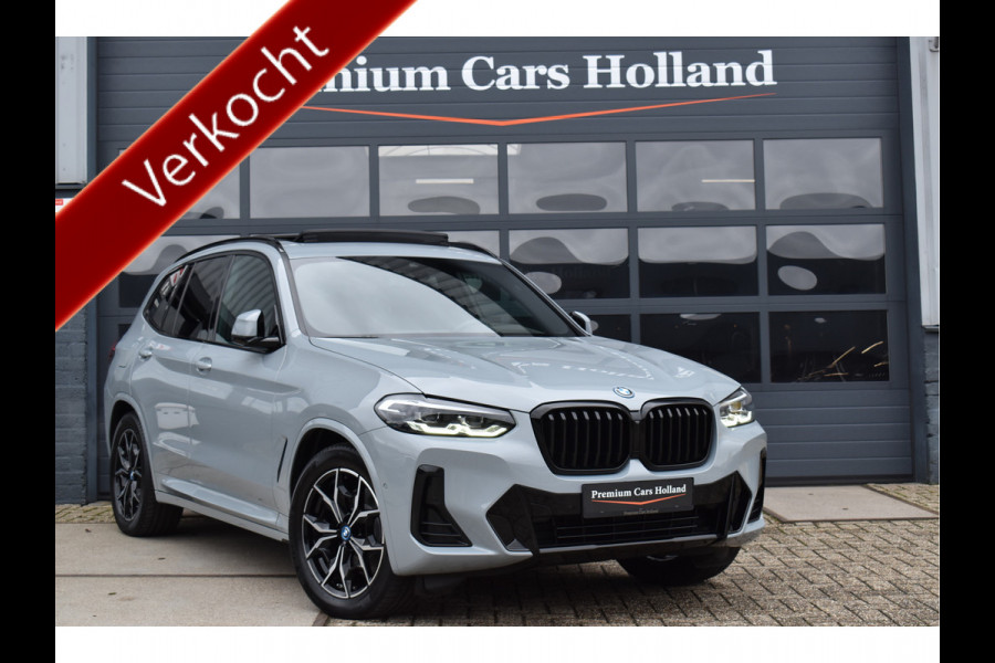 BMW X3 xDrive30e M-Pakket 292 Pk Brooklyn Grijs Metallic Pano Leder Navi Camera 19 Inch