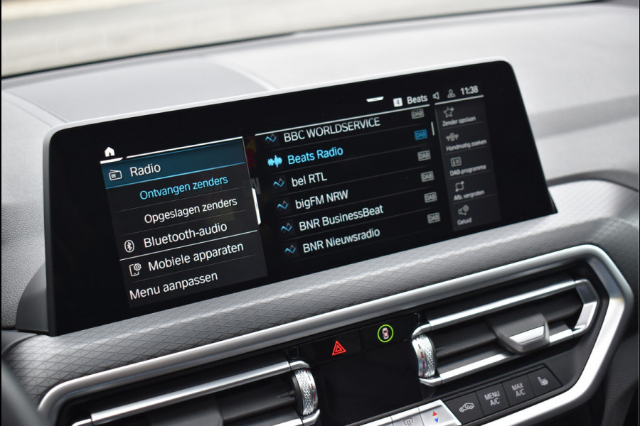 BMW X3 xDrive30e M-Pakket 292 Pk Brooklyn Grijs Metallic Pano Leder Navi Camera 19 Inch