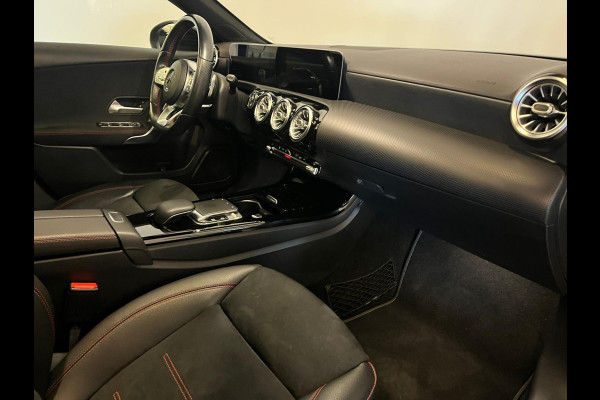 Mercedes-Benz A-Klasse 200 Business Solution AMG|PANO|SFEER|INRUIL MOGELIJK|