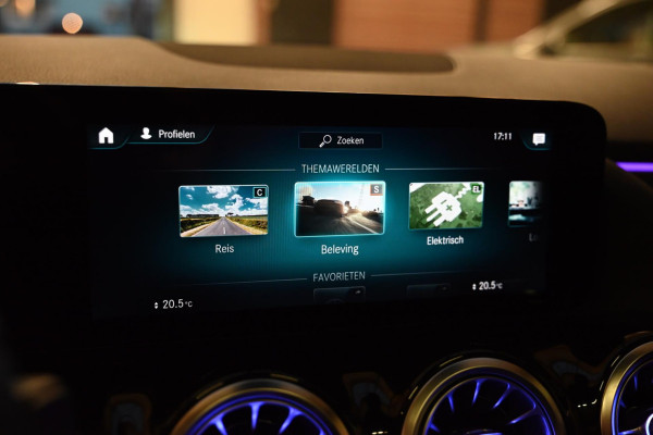 Mercedes-Benz B-Klasse 250 e Luxury Limited - Leer - Memory - Ambianceverlichting - Stoelverwarming - Panoramadak -