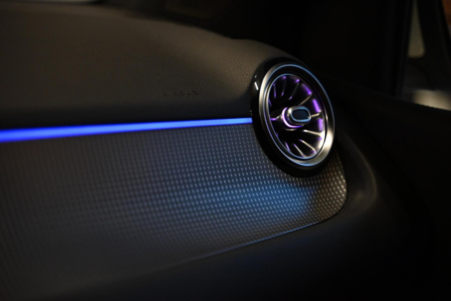 Mercedes-Benz B-Klasse 250 e Luxury Limited - Leer - Memory - Ambianceverlichting - Stoelverwarming - Panoramadak -