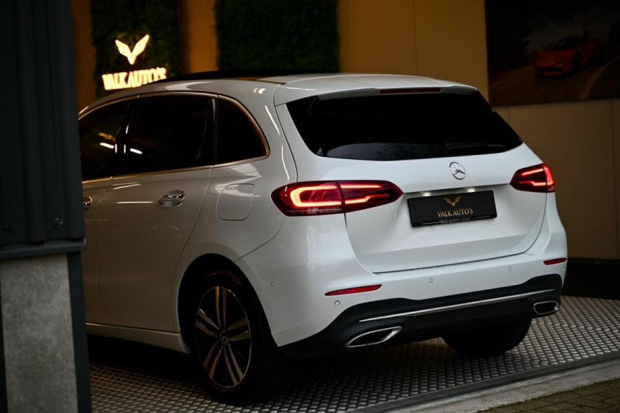 Mercedes-Benz B-Klasse 250 e Luxury Limited - Leer - Memory - Ambianceverlichting - Stoelverwarming - Panoramadak -