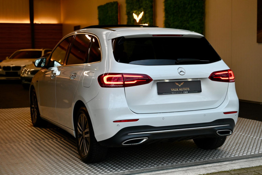 Mercedes-Benz B-Klasse 250 e Luxury Limited - Leer - Memory - Ambianceverlichting - Stoelverwarming - Panoramadak -