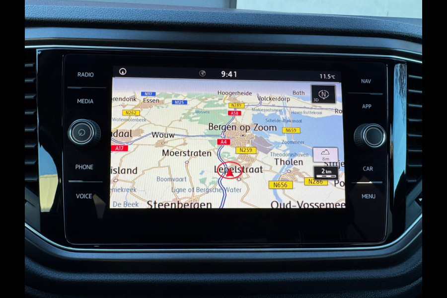 Volkswagen T-Roc 1.0 TSI Style * Navigatie * Led * Stoelverwarming * Adaptieve Cruise Control *