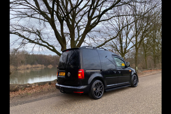 Volkswagen Caddy 2.0 TDI L1H1 180 PK Trendline Schuifdeur