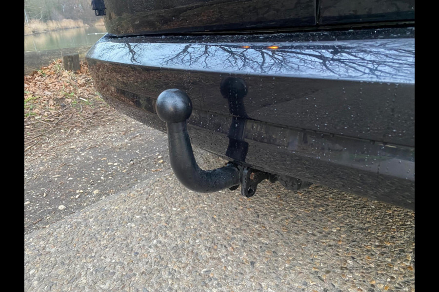 Volkswagen Caddy 2.0 TDI L1H1 180 PK Trendline Schuifdeur