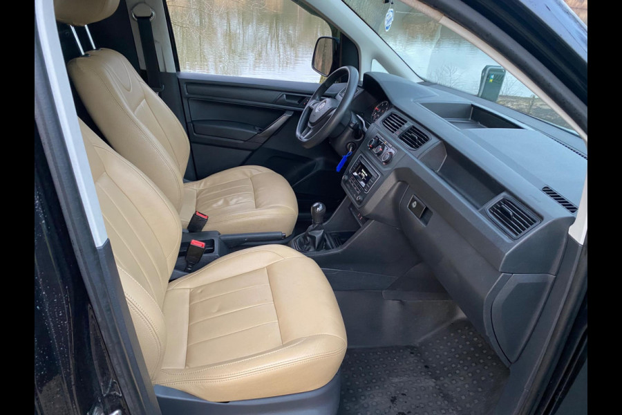 Volkswagen Caddy 2.0 TDI L1H1 180 PK Trendline Schuifdeur