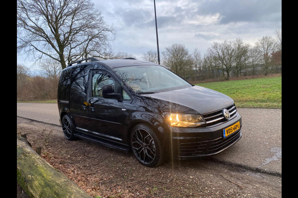 Volkswagen Caddy 2.0 TDI L1H1 180 PK Trendline Schuifdeur