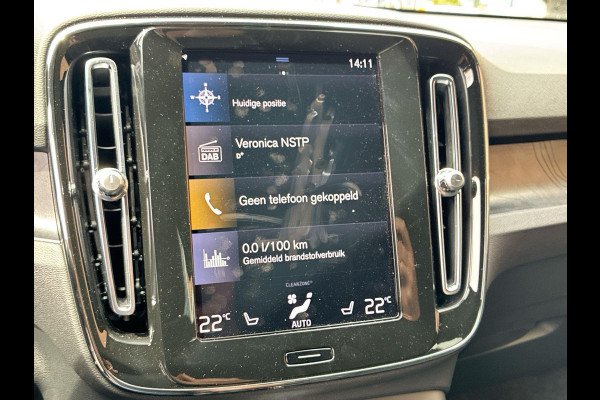 Volvo XC40 1.5 T4 Plug-in hybrid Plus Dark SOH 98% | Lage km stand | HK audio | 360° Camera | Trekhaak | Pilot- Park Assist