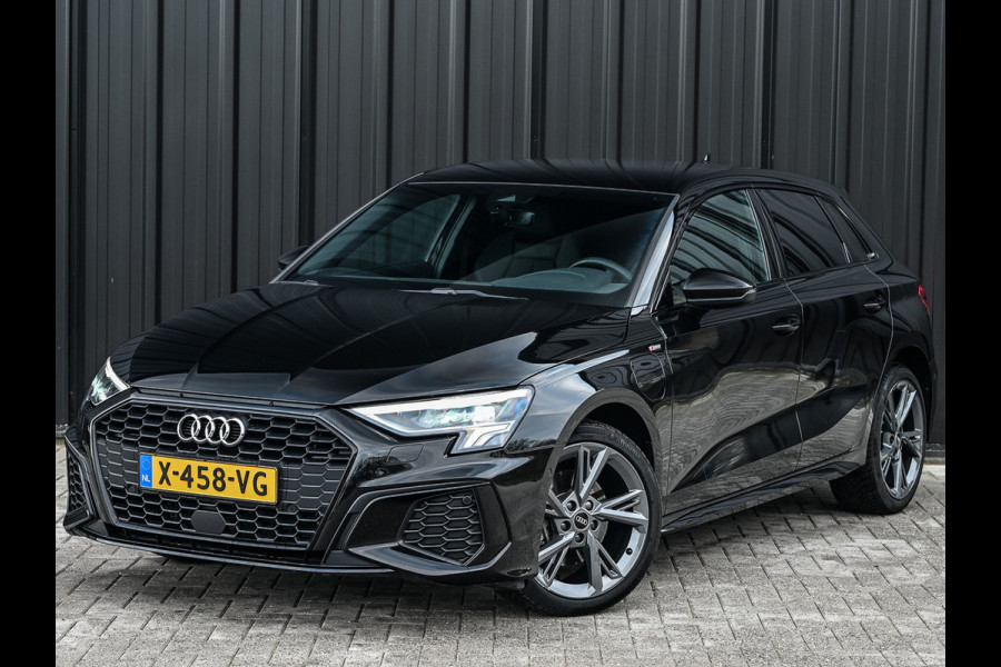 Audi A3 Sportback 45 TFSI e S edition Competition · Black Optic · S Seats · Keyless · Led · Adaptive Cruise