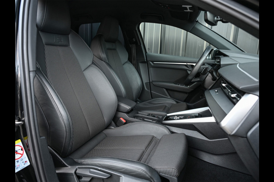 Audi A3 Sportback 45 TFSI e S edition Competition · Black Optic · S Seats · Keyless · Led · Adaptive Cruise