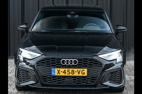 Audi A3 Sportback 45 TFSI e S edition Competition · Black Optic · S Seats · Keyless · Led · Adaptive Cruise