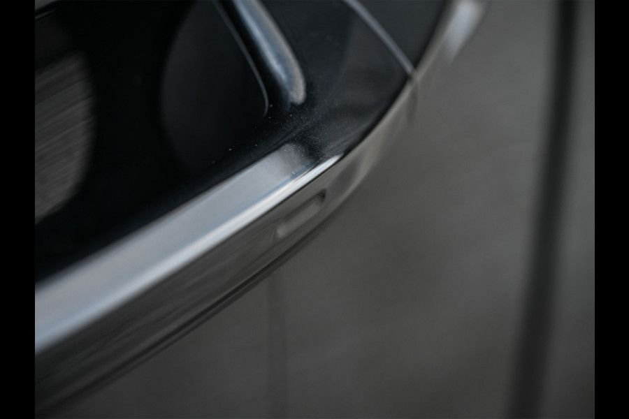 Audi A3 Sportback 45 TFSI e S edition Competition · Black Optic · S Seats · Keyless · Led · Adaptive Cruise