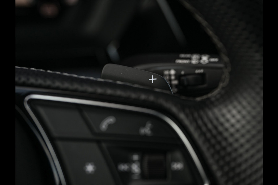 Audi A3 Sportback 45 TFSI e S edition Competition · Black Optic · S Seats · Keyless · Led · Adaptive Cruise