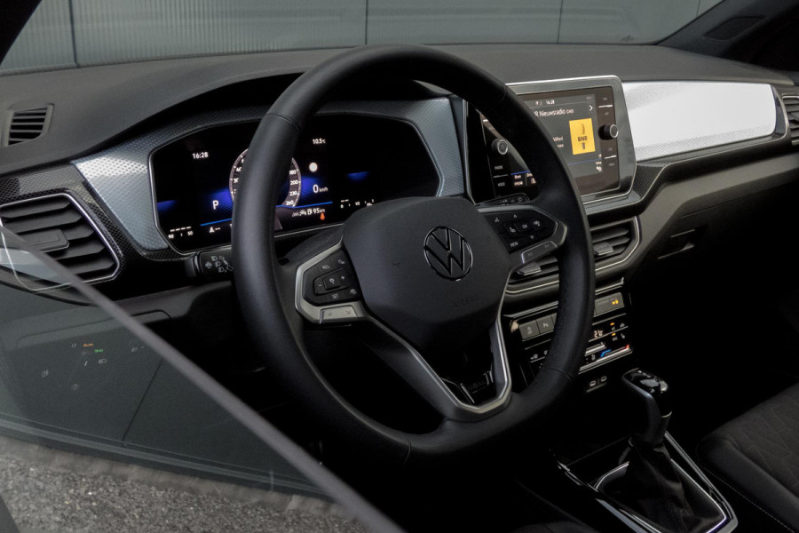 Volkswagen T-Cross 1.0 TSI GOAL | AFNEEMBARE TREKHAAK | ADAPTIEVE CRUISE CONTROL | SIDE ASSIST | APPLE CARPLAY / ANDROID AUTO