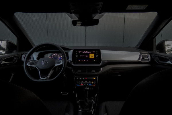 Volkswagen T-Cross 1.0 TSI GOAL | AFNEEMBARE TREKHAAK | ADAPTIEVE CRUISE CONTROL | SIDE ASSIST | APPLE CARPLAY / ANDROID AUTO