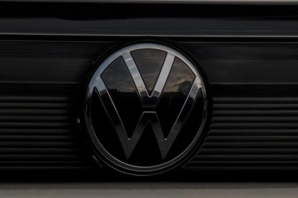 Volkswagen T-Cross 1.0 TSI GOAL | AFNEEMBARE TREKHAAK | ADAPTIEVE CRUISE CONTROL | SIDE ASSIST | APPLE CARPLAY / ANDROID AUTO