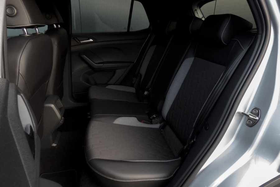 Volkswagen T-Cross 1.0 TSI GOAL | AFNEEMBARE TREKHAAK | ADAPTIEVE CRUISE CONTROL | SIDE ASSIST | APPLE CARPLAY / ANDROID AUTO