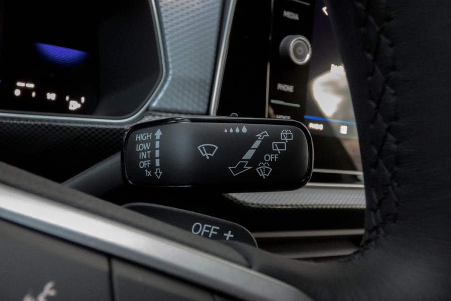 Volkswagen T-Cross 1.0 TSI GOAL | AFNEEMBARE TREKHAAK | ADAPTIEVE CRUISE CONTROL | SIDE ASSIST | APPLE CARPLAY / ANDROID AUTO