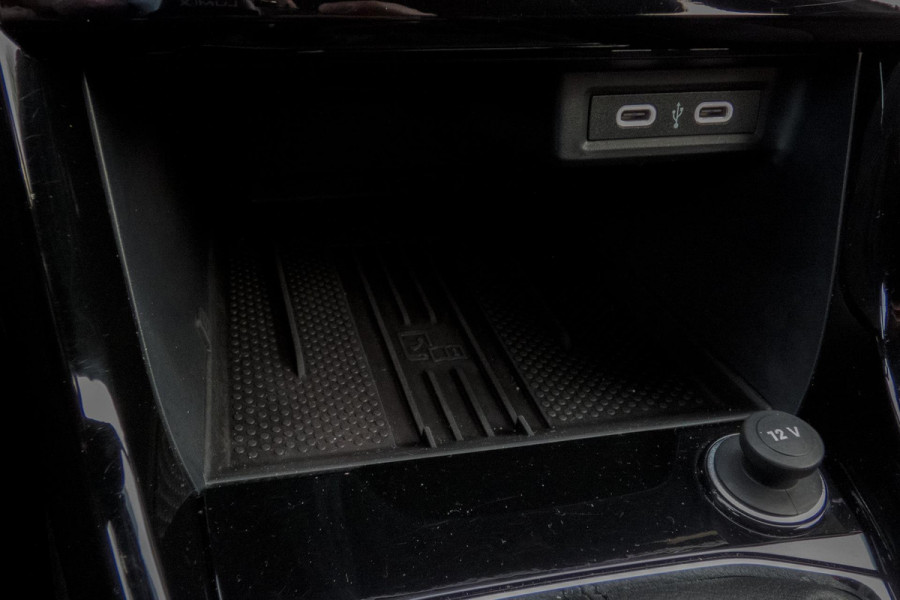 Volkswagen T-Cross 1.0 TSI GOAL | AFNEEMBARE TREKHAAK | ADAPTIEVE CRUISE CONTROL | SIDE ASSIST | APPLE CARPLAY / ANDROID AUTO