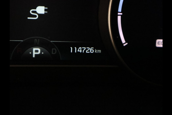 Kia e-Niro DynamicLine 64 kWh | SOH 100% ACCU | 450 km actieradius | Stuur-/Stoelverwarming | Navigatie | Camera | Half Leder |