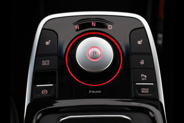 Kia e-Niro DynamicLine 64 kWh | SOH 100% ACCU | 450 km actieradius | Stuur-/Stoelverwarming | Navigatie | Camera | Half Leder |