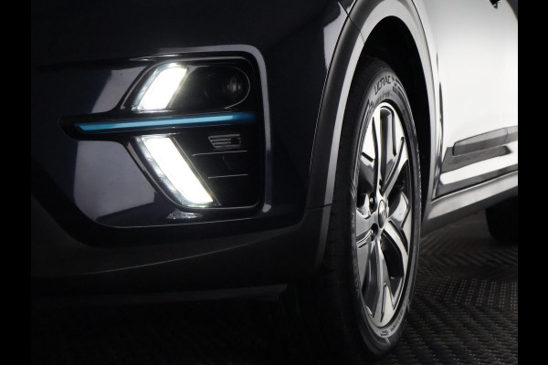 Kia e-Niro DynamicLine 64 kWh | SOH 100% ACCU | 450 km actieradius | Stuur-/Stoelverwarming | Navigatie | Camera | Half Leder |