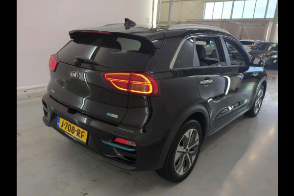 Kia e-Niro ExecutiveLine 64 kWh NL-AUTO | LEDER | SOH 100%