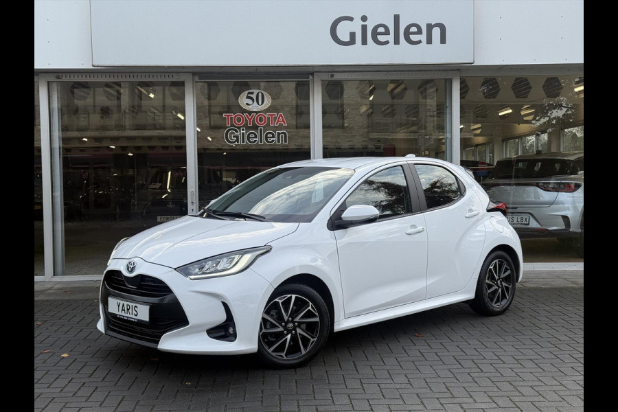 Toyota Yaris 1.5 Hybrid Dynamic Plus | Stoelverwarming, 16 inch, LED, Apple CarPlay/Android Auto, Parkeercamera, Keyless