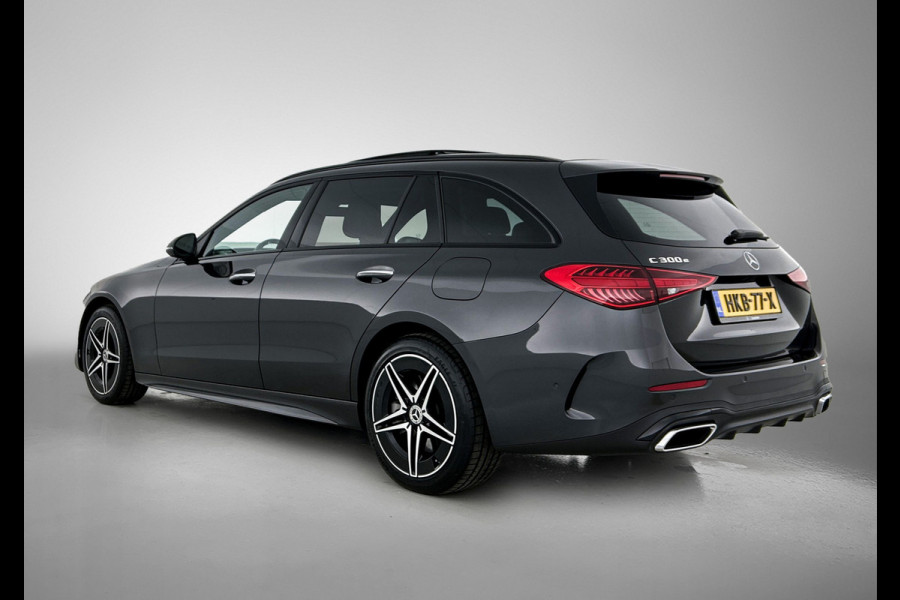 Mercedes-Benz C-Klasse Estate 300 e Star Edition LIMITED AMG | Night Pakket | Panorama Schuif-Kanteldak | Distronic | Apple CarPlay | Sfeerverlichting | Memory voorstoelen. Inclusief 24 maanden MB Certified garantie voor Europa.