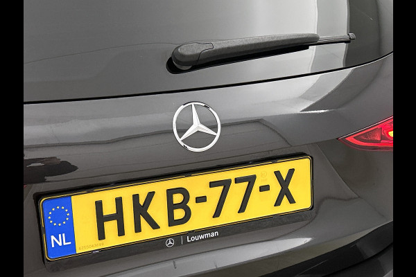 Mercedes-Benz C-Klasse Estate 300 e Star Edition LIMITED AMG | Night Pakket | Panorama Schuif-Kanteldak | Distronic | Apple CarPlay | Sfeerverlichting | Memory voorstoelen. Inclusief 24 maanden MB Certified garantie voor Europa.