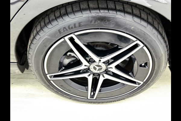 Mercedes-Benz C-Klasse Estate 300 e Star Edition LIMITED AMG | Night Pakket | Panorama Schuif-Kanteldak | Distronic | Apple CarPlay | Sfeerverlichting | Memory voorstoelen. Inclusief 24 maanden MB Certified garantie voor Europa.