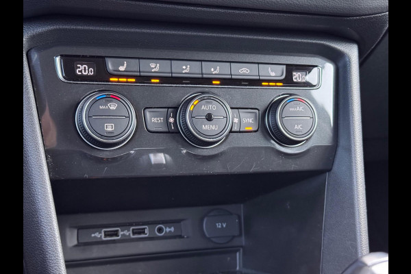 Volkswagen Tiguan 1.5 TSI ACT Highline Business R Virtual/AppleCarPlay