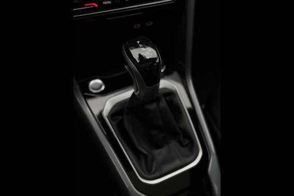 Volkswagen T-Roc 1.5 TSI Style CarPlay Panorama