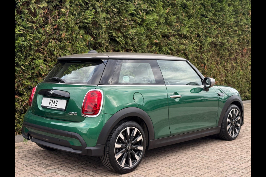 MINI Cooper 1.5 Camden CarPlay Camera