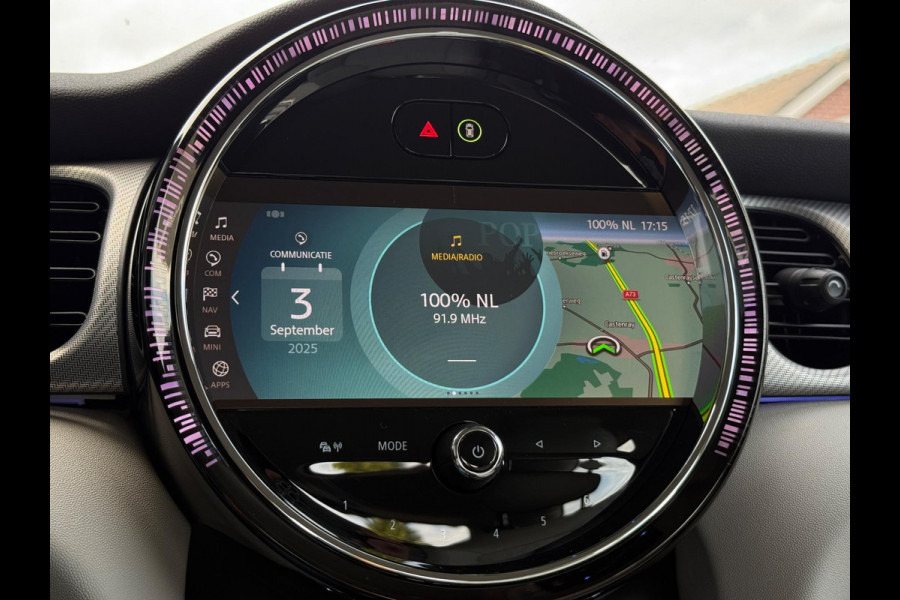 MINI Cooper 1.5 Camden CarPlay Camera