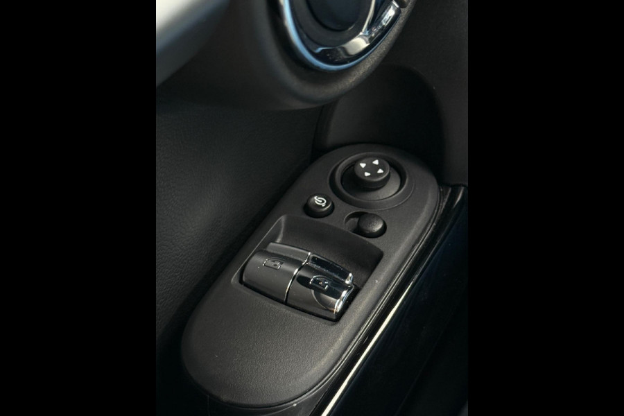 MINI Cooper 1.5 Camden CarPlay Camera