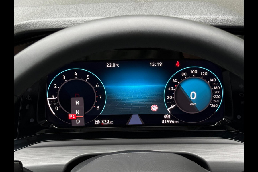 Volkswagen Golf 1.5 eTSI Style Edition Camera CarPlay