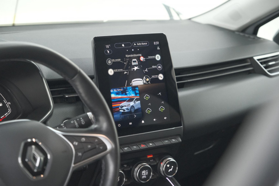 Renault Clio TCe 100 EDC Intens | Trekhaak | 360 Camera | Dodehoekdetectie | Stoelverwarming