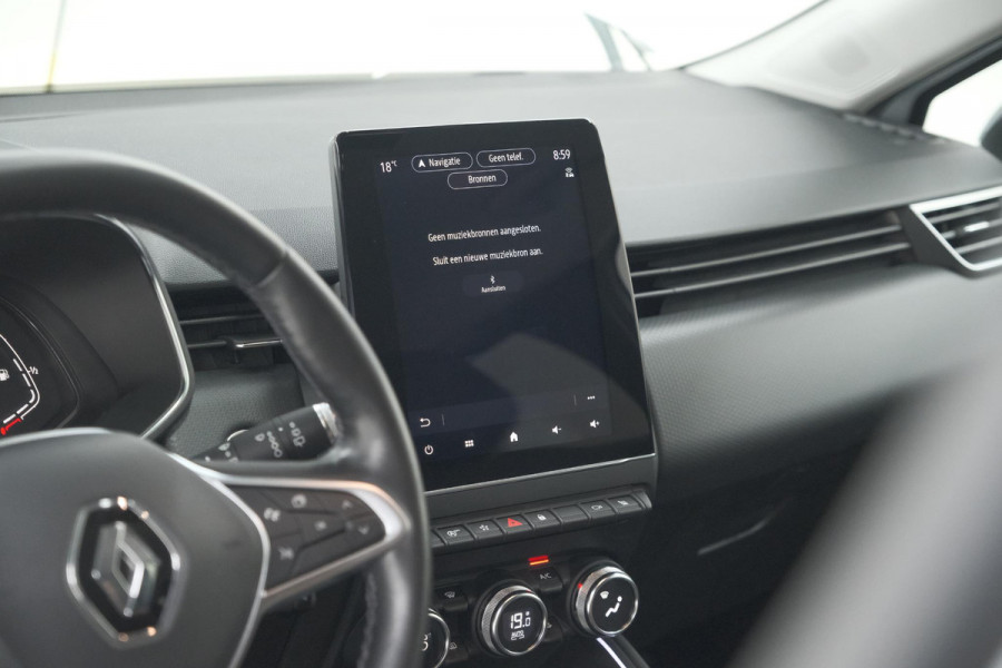 Renault Clio TCe 100 EDC Intens | Trekhaak | 360 Camera | Dodehoekdetectie | Stoelverwarming